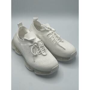 J/Slides White Knit Aero Sneaker Women’s Size 7‎